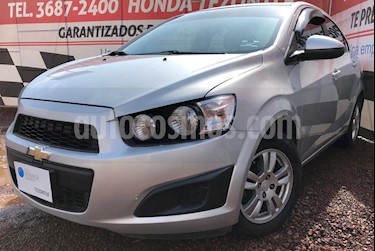 foto Chevrolet Sonic LT usado (2016) color Plata precio $155,000