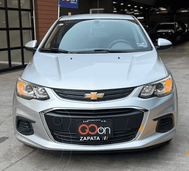 Foto Chevrolet Sonic LT usado (2017) color CH PLATA BRILLANTE precio $170,000