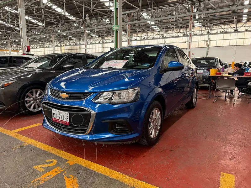 Foto Chevrolet Sonic LT usado (2017) color Azul Naval financiado en mensualidades(enganche $39,000 mensualidades desde $3,500)