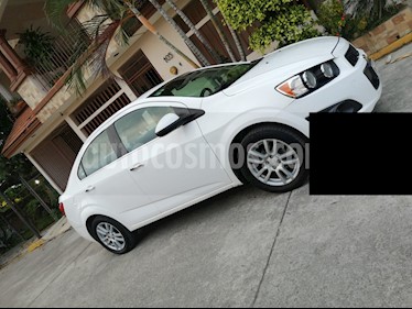 Chevrolet Sonic LTZ Aut usado (2014) color Blanco Galaxia precio $115,000