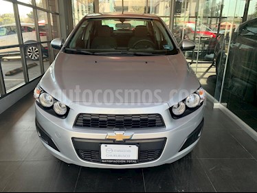 Foto Chevrolet Sonic LT usado (2016) color Plata Brillante precio $152,000