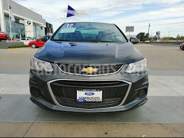 Chevrolet Sonic LT Aut usado (2017) color Gris precio $185,000