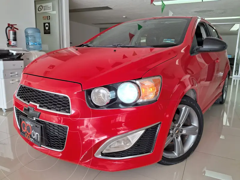 Foto Chevrolet Sonic LS usado (2015) color Rojo precio $205,000
