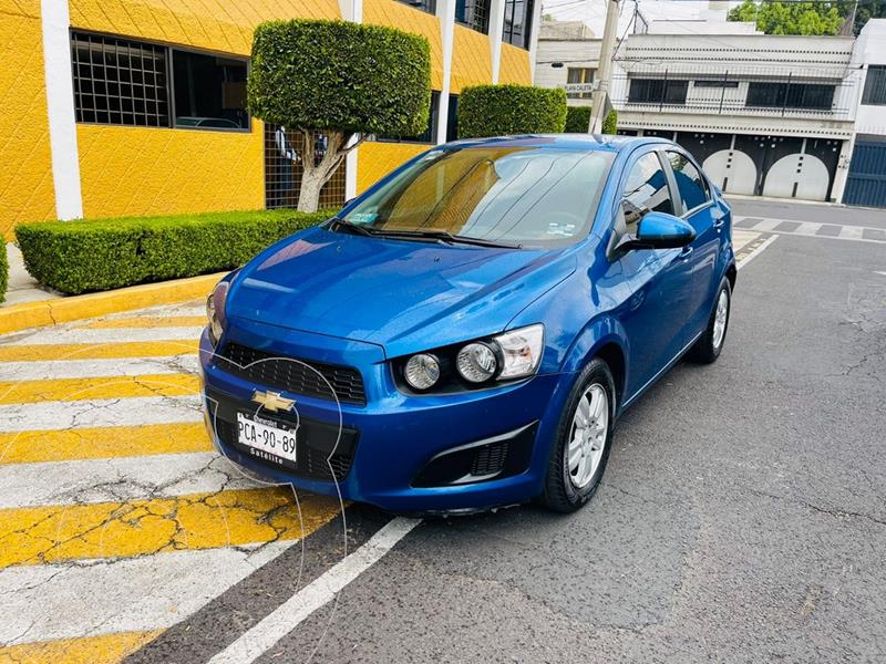 Foto Chevrolet Sonic LT usado (2016) color Azul precio $169,900