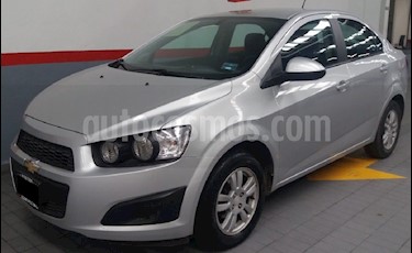 foto Chevrolet Sonic LT usado (2015) color Plata precio $135,000