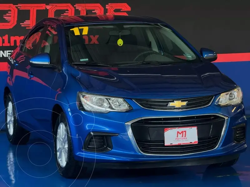 Foto Chevrolet Sonic LT usado (2017) color Azul Naval financiado en mensualidades(enganche $29,800)