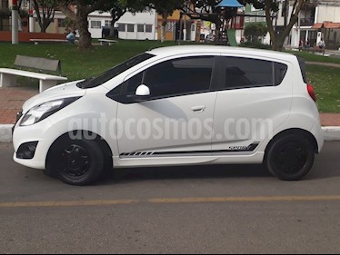 foto Chevrolet Spark GT 1.2 LT usado (2018) color Blanco precio $17.300.000