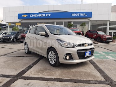 foto Chevrolet Spark LTZ usado (2017) color Beige precio $170,000