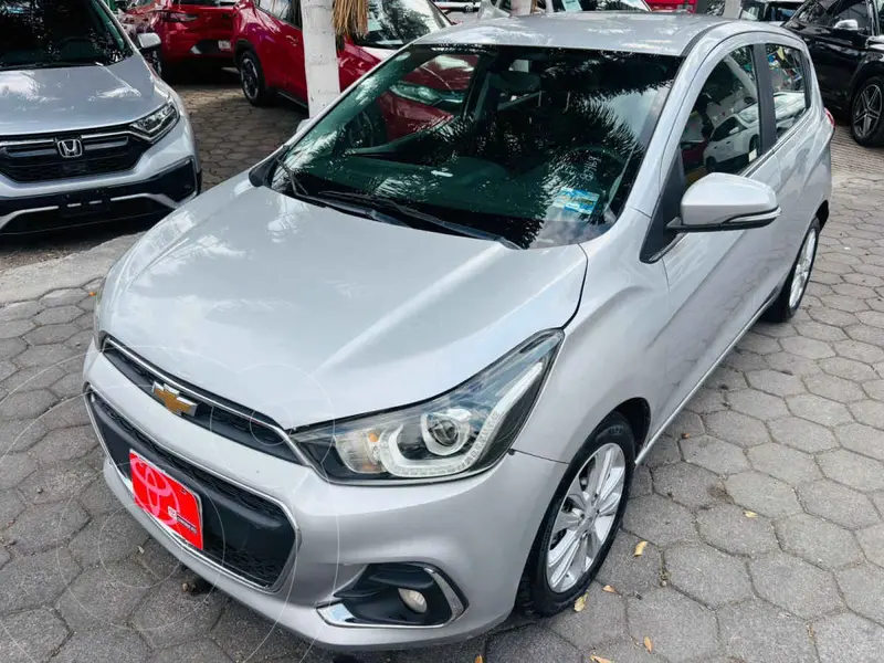 Foto Chevrolet Spark LTZ CVT usado (2017) color Plata precio $175,000