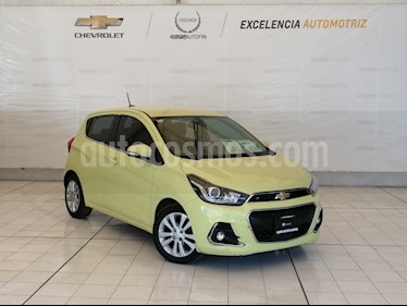 foto Chevrolet Spark Paq C usado (2017) color Verde Lima precio $165,000