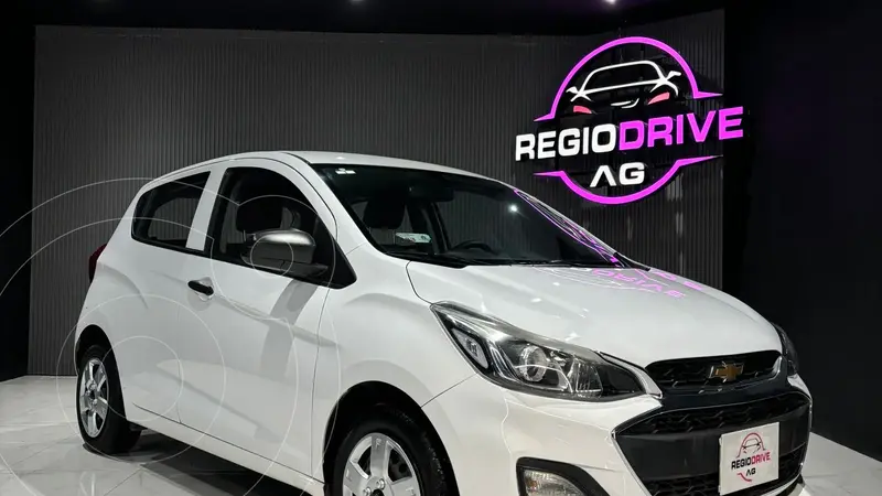 Foto Chevrolet Spark LT usado (2020) color Gris Metalico financiado en mensualidades(enganche $44,980 mensualidades desde $5,412)