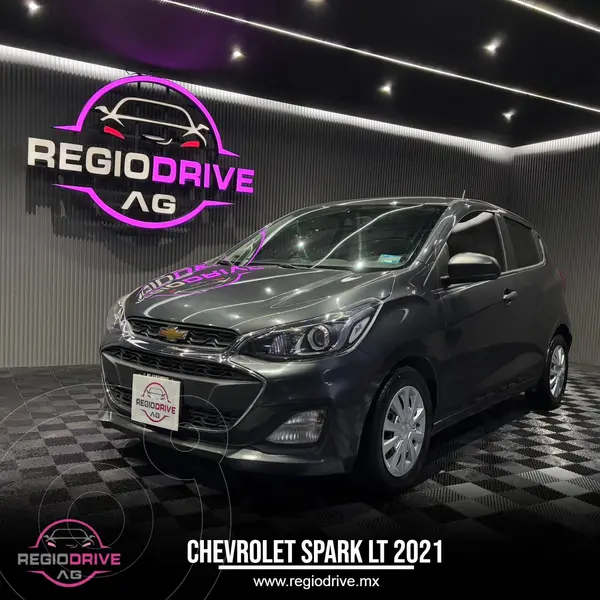 Foto Chevrolet Spark LT CVT usado (2021) color Gris Metalico financiado en mensualidades(enganche $47,000 mensualidades desde $6,307)