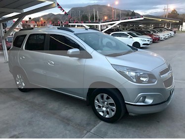 foto Chevrolet Spin Activ LTZ 1.8 5 Pas Aut usado (2015) color Gris Claro precio $413.000