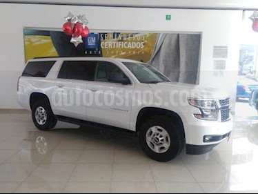 Foto venta Auto usado Chevrolet Suburban 5p HD V8/6.0 Aut 4WD (2016) color Blanco precio $900,000