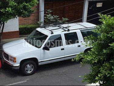 Foto venta Auto usado Chevrolet Suburban LS Tela (1996) color Blanco precio $79,000