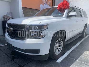 foto Chevrolet Suburban LS Tela usado (2018) color Blanco precio $649,000