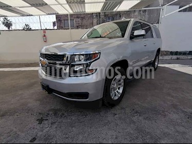 foto Chevrolet Suburban LT Piel Banca usado (2019) color Plata precio $849,800