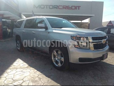 foto Chevrolet Suburban LT Piel Cubo usado (2017) color Plata precio $839,000