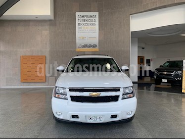 Foto Chevrolet Suburban LT Piel usado (2010) color Blanco precio $240,000