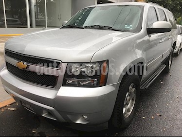 foto Chevrolet Suburban LT usado (2017) color Plata precio $259,000