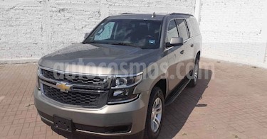 Chevrolet Suburban 5p LT V8/5.3 Aut Piel 2da/Banca usado (2019) color Dorado precio $839,900