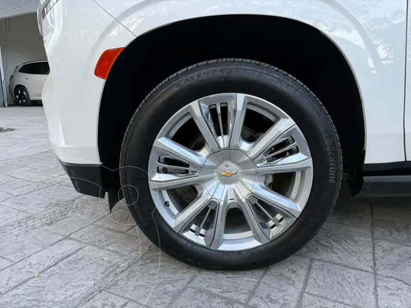 chevrolet suburban