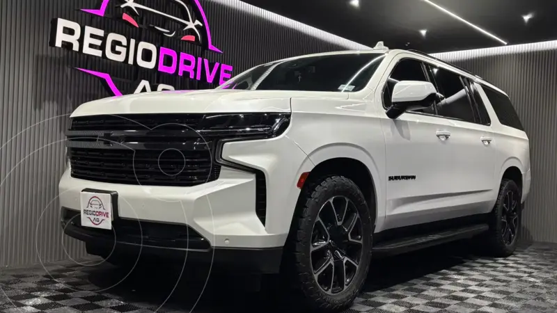 Foto Chevrolet Suburban RST usado (2021) color Blanco precio $1,099,000