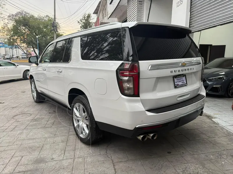 chevrolet suburban