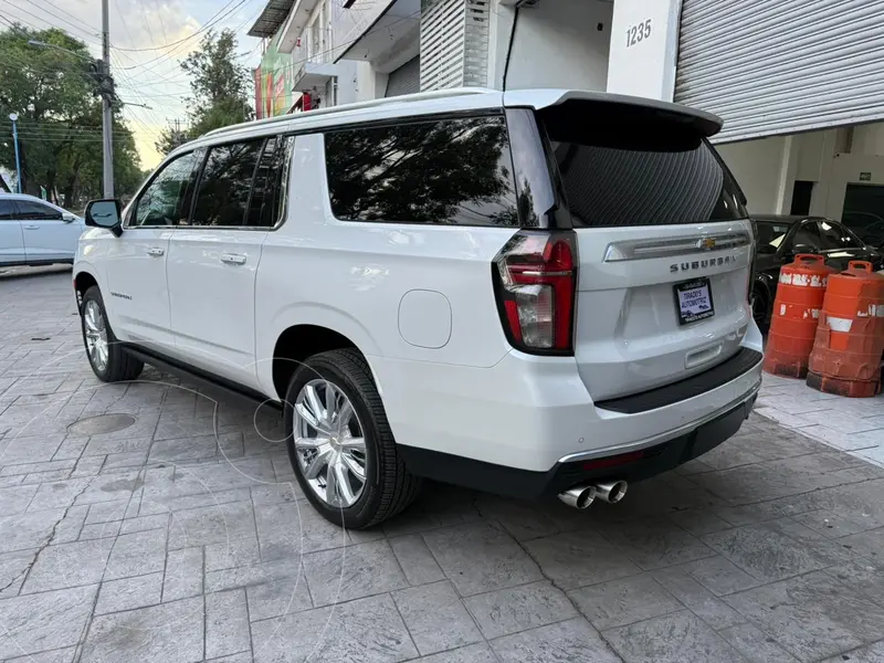chevrolet suburban
