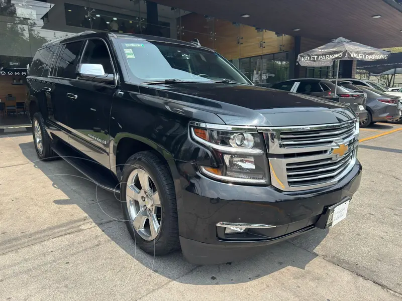 Foto Chevrolet Suburban Premier Piel 4x4 usado (2019) color Negro precio $787,000