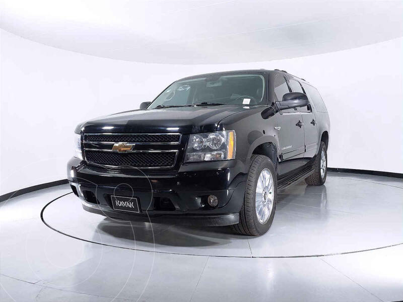Foto Chevrolet Suburban Paq D (295 Hp) Piel y DVD usado (2010) color Negro precio $316,999