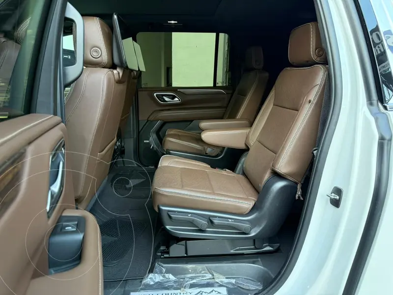 chevrolet suburban