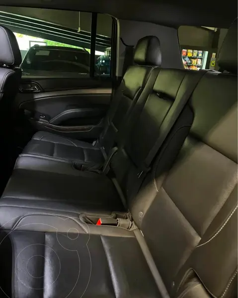 chevrolet suburban