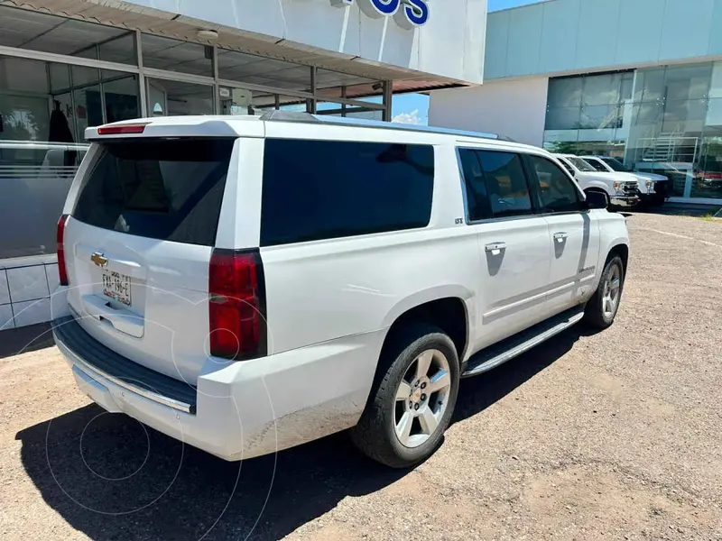 chevrolet suburban