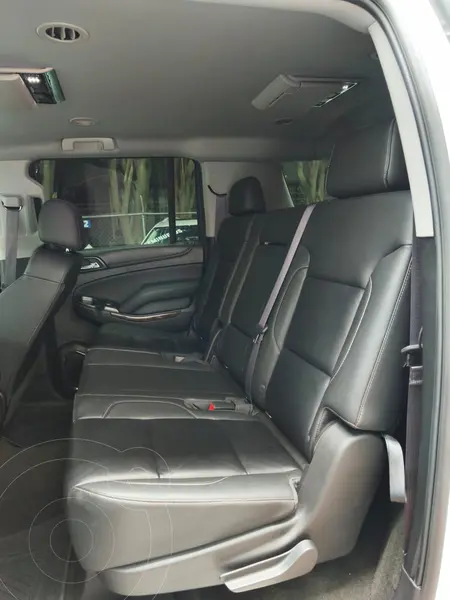 chevrolet suburban