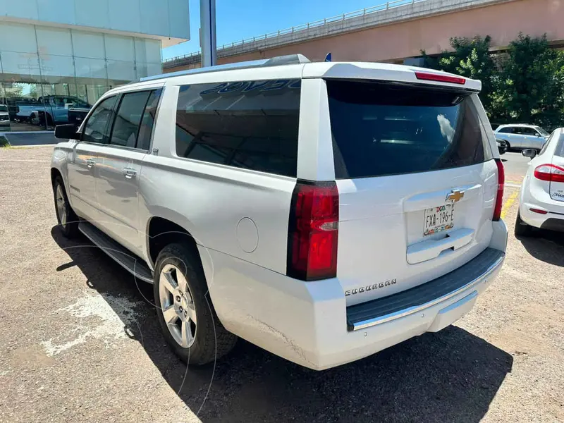 chevrolet suburban
