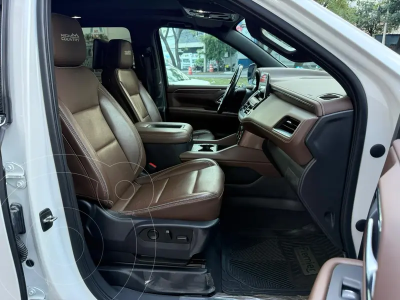 chevrolet suburban