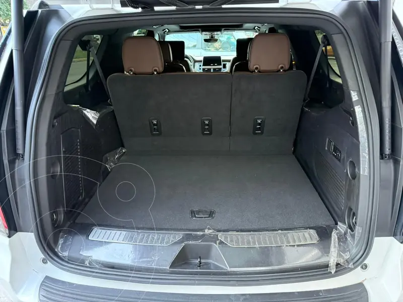 chevrolet suburban