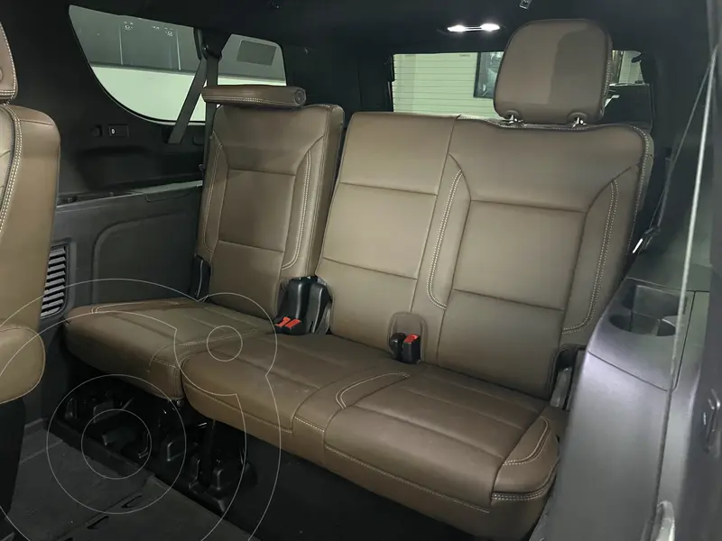 chevrolet suburban