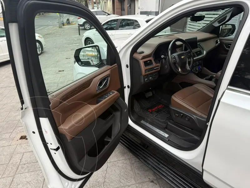 chevrolet suburban