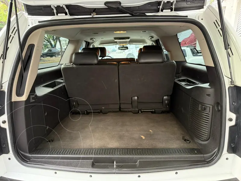 chevrolet suburban