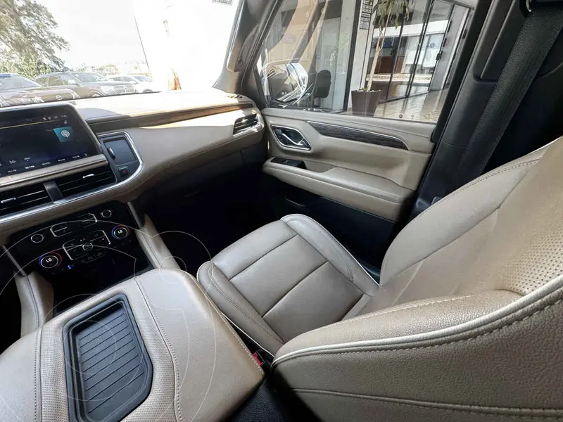 chevrolet suburban