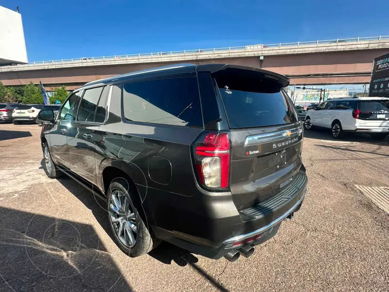 chevrolet suburban