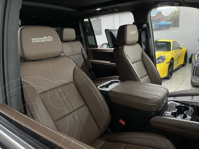 chevrolet suburban