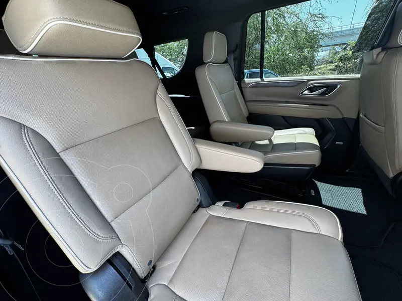 chevrolet suburban