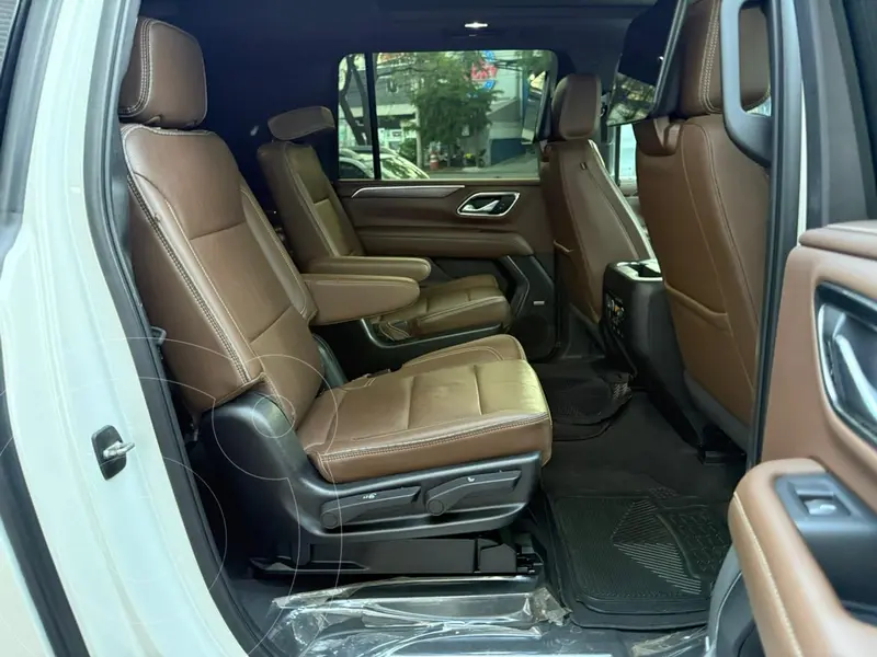 chevrolet suburban