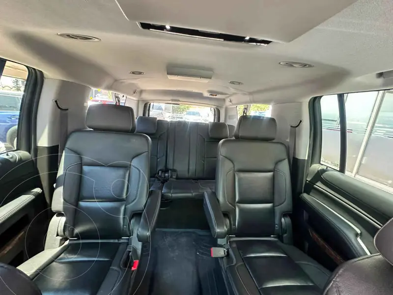 chevrolet suburban