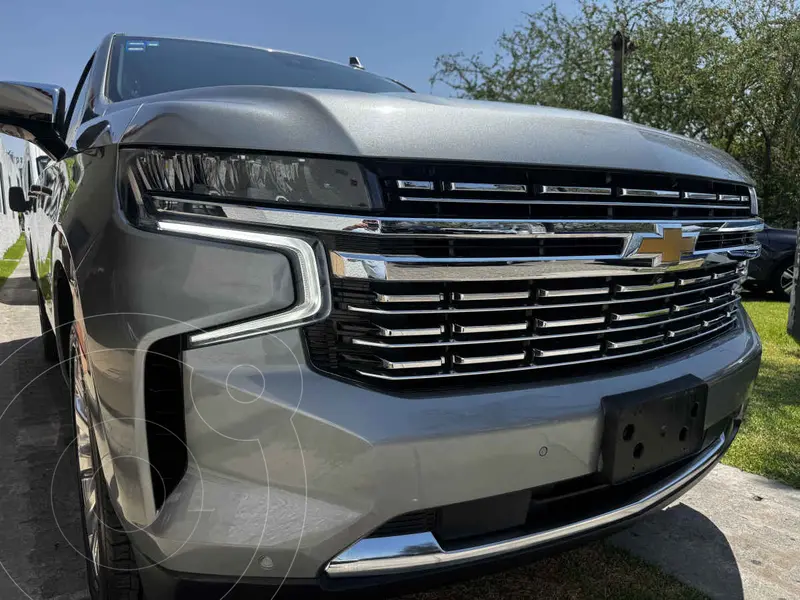 chevrolet suburban