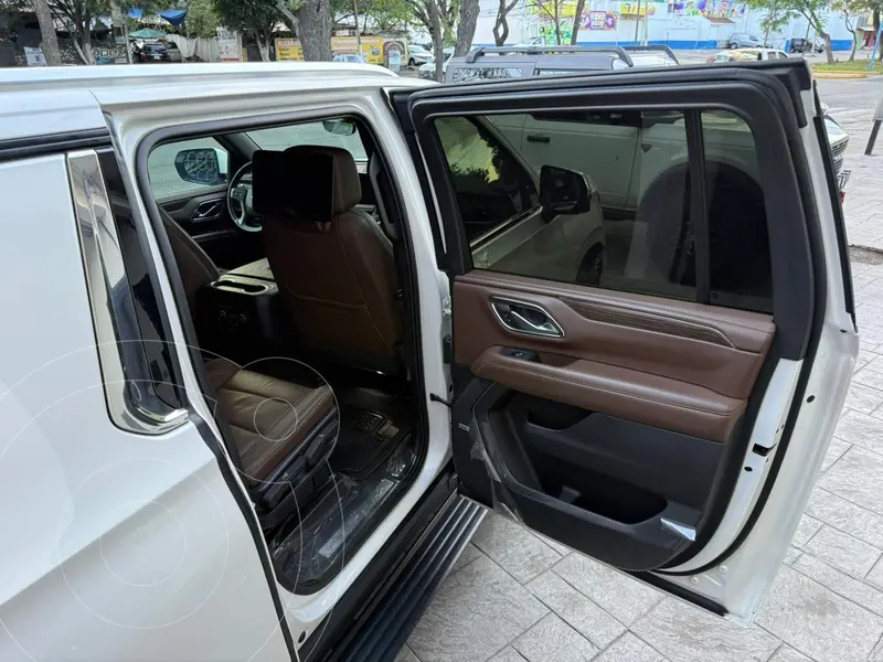 chevrolet suburban