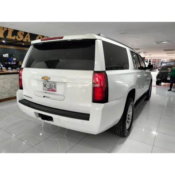 chevrolet suburban
